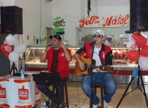 FELIPE E GUSTAVO FIZERAM SHOW AO VIVO NO CHAIM